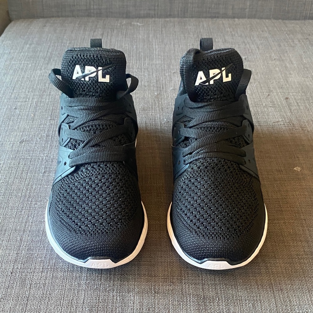 NWOT APL Women’s Ascend Black Sneakers